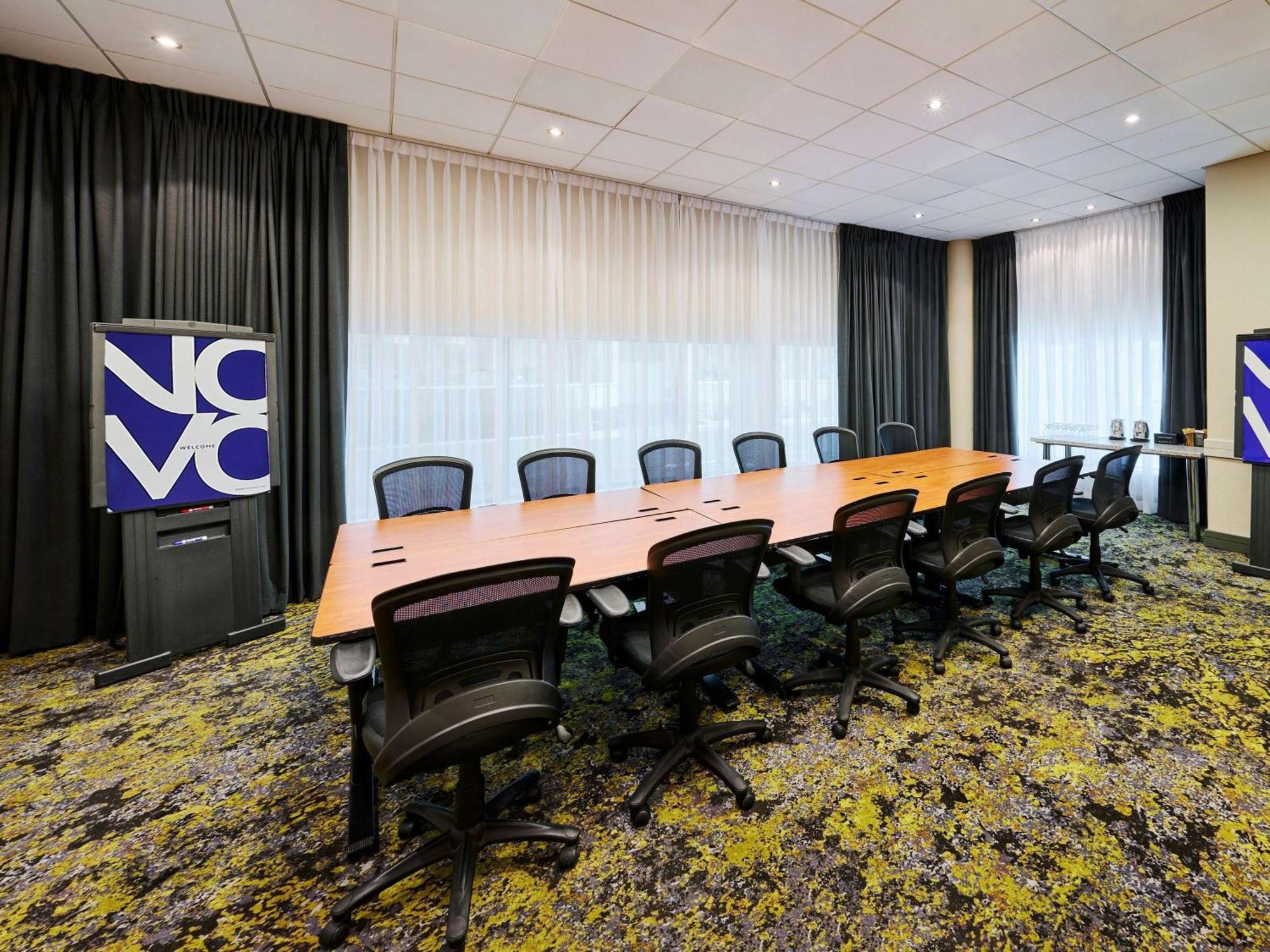 Novotel Toronto North York Ngoại thất bức ảnh