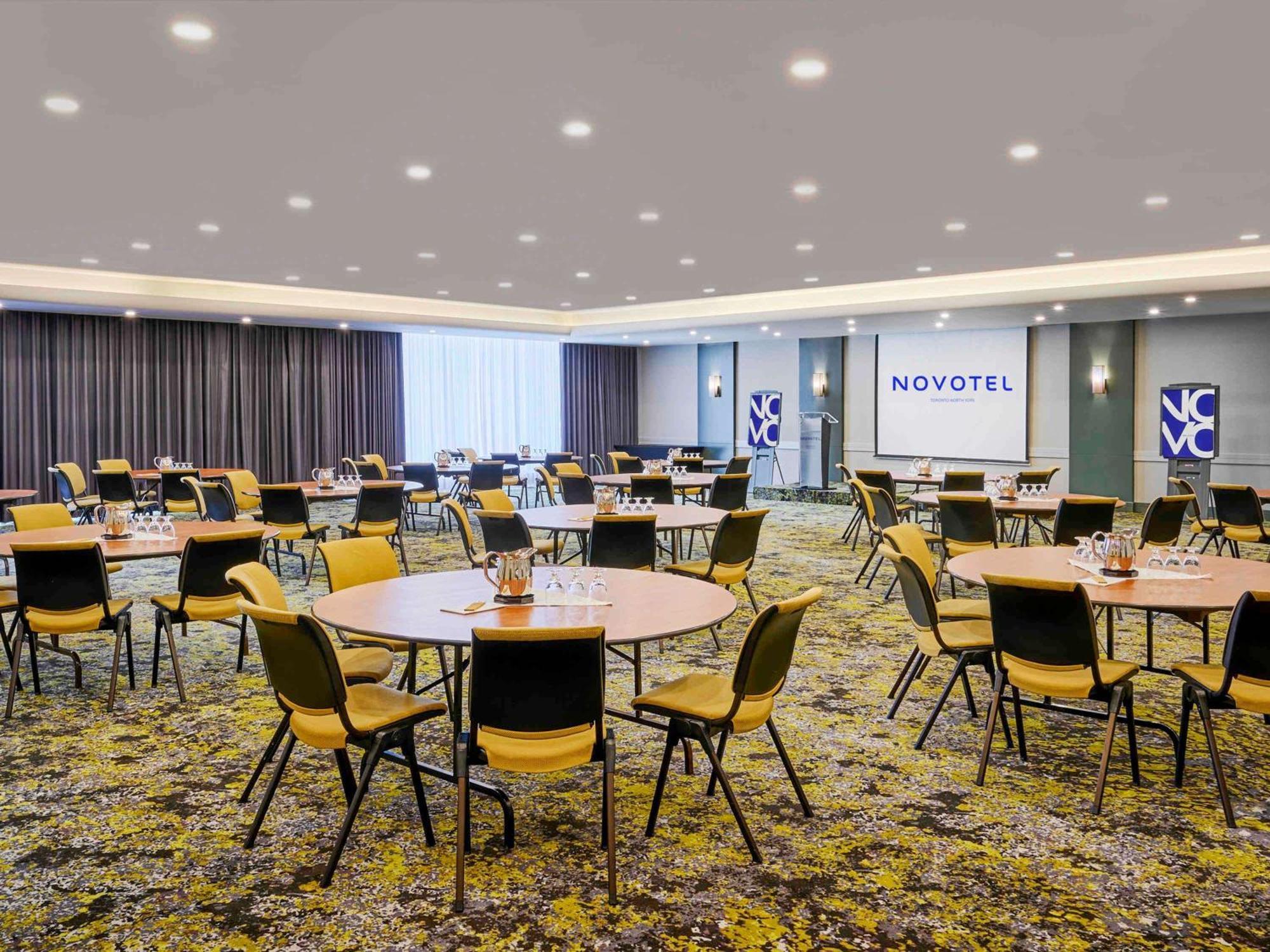 Novotel Toronto North York Ngoại thất bức ảnh