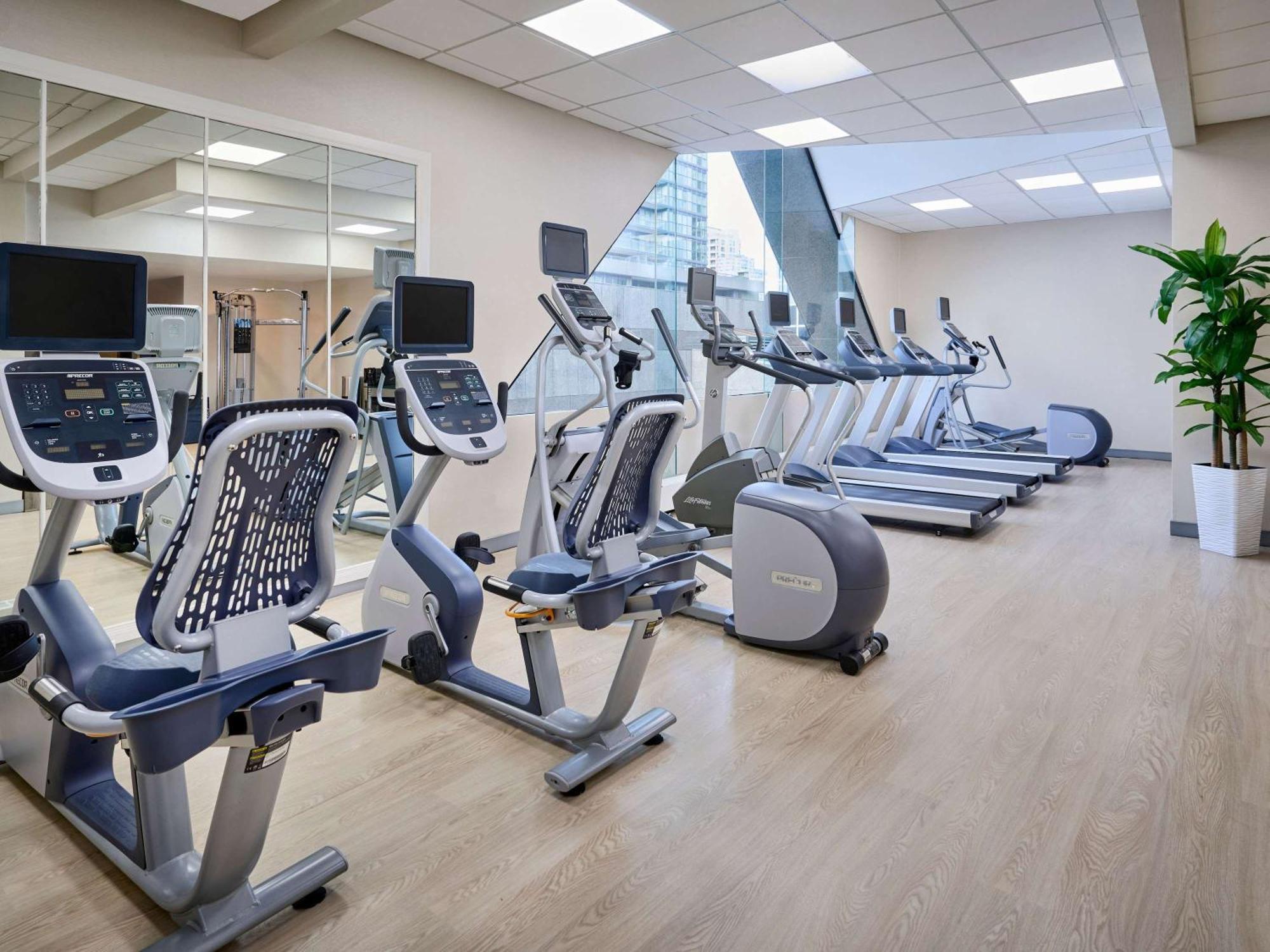 Novotel Toronto North York Ngoại thất bức ảnh