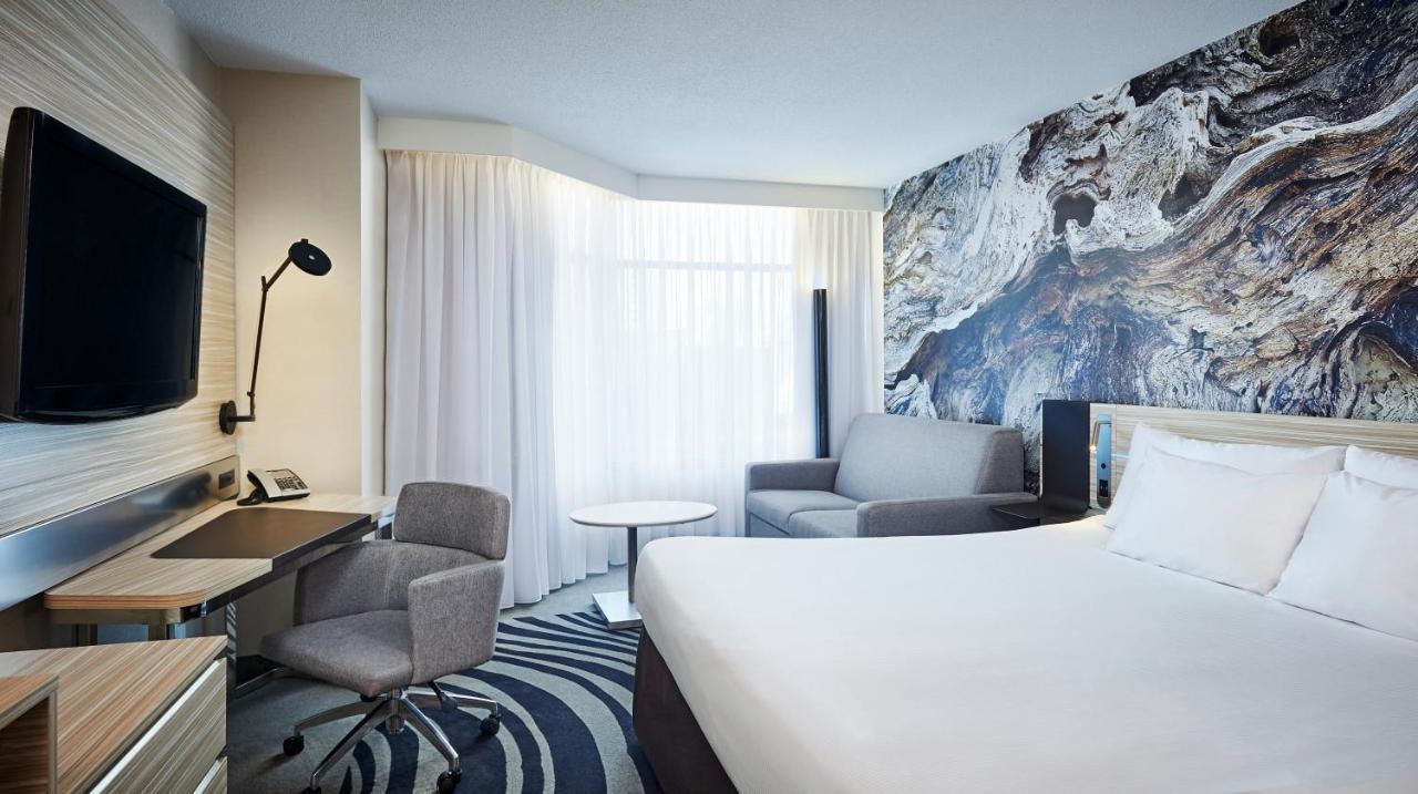 Novotel Toronto North York Ngoại thất bức ảnh