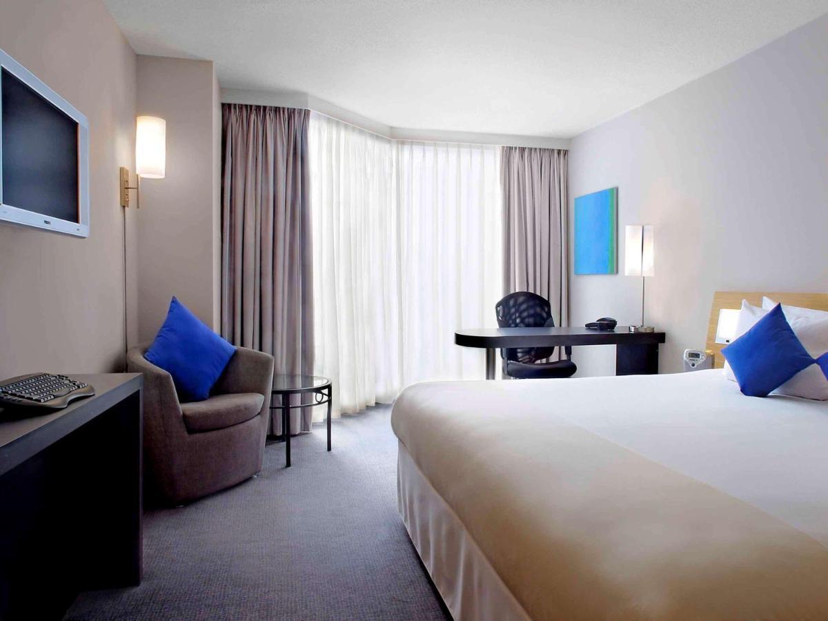 Novotel Toronto North York Ngoại thất bức ảnh
